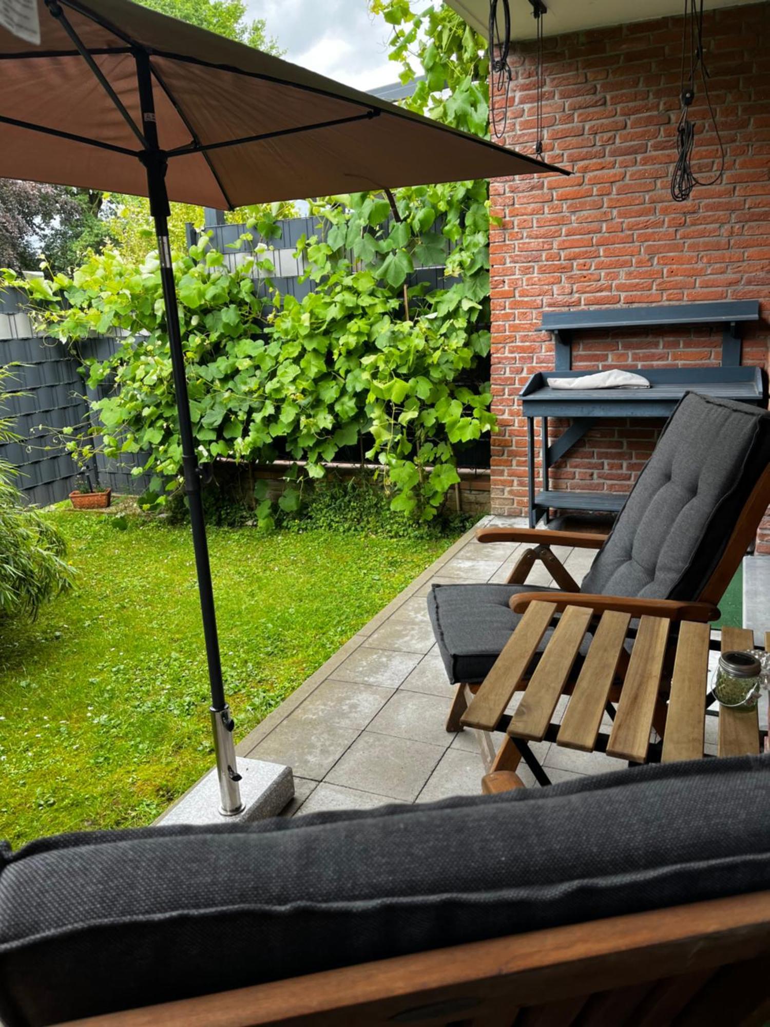 Katarinas House Mit 2 Fewo Stilvoll, Gemuetlich & Zentral Boxspringbett, Parkplatz, Balkon Oder Garten Moers Exterior foto